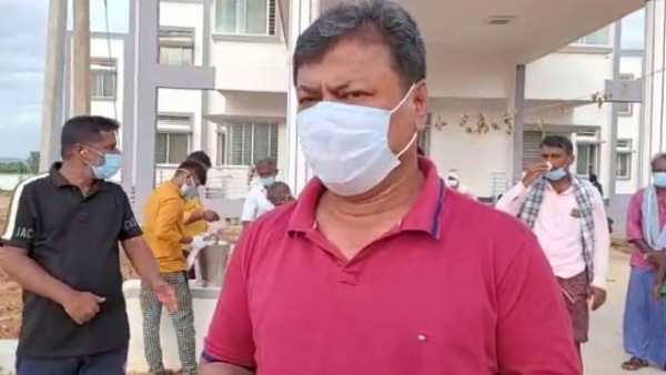 Davanagere: Tahasildar To File Case Against MP Renukacharya For Performing Dhanvantari Homa At Covid Care Centre