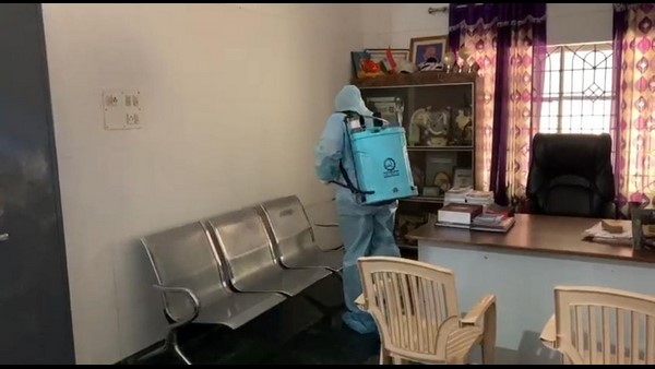 Covid-19 Crisis: Vishwa Hindu Parishad Which Came To The Aid Of The Christian Ashrama In Neriya