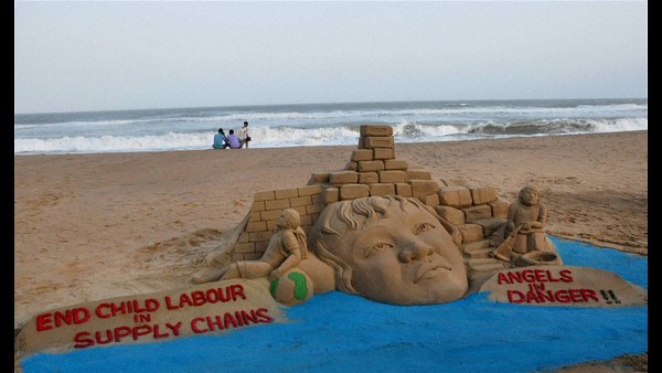 ಆಫ್ರಿಕಾದಲ್ಲಿ ಭಯಾನಕ ಸ್ಥಿತಿ..! 