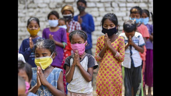 48 kids in Karnataka orphaned, who have lost both parents to Covid-19 48 kids in Karnataka orphaned, who have lost both parents to Covid-19