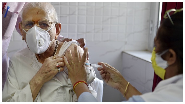 1 ಮತ್ತು 2ನೇ ಹಂತದಲ್ಲಿ ಯಾರಿಗೆ ಎಷ್ಟು ಲಸಿಕೆ ವಿತರಣೆ? 