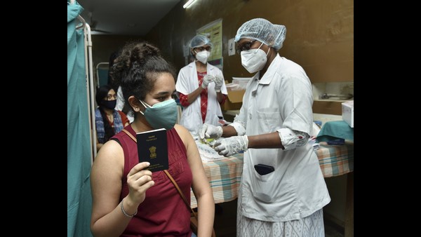 ದೇಶದಲ್ಲಿ ಮೂರು ಹಂತಗಳಲ್ಲಿ ಲಸಿಕೆ ವಿತರಣೆ 