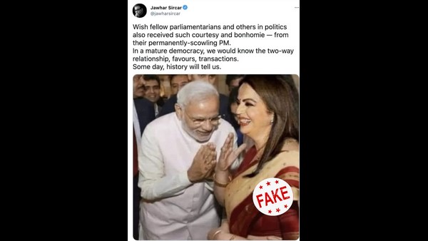 Fact Check Woman In This Picture With PM Modi Is Not Adani’s Wife, Viral Claim Is Fake