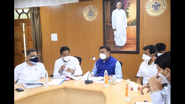 174 doctors appointed to mysuru says health minister k sudhakar 