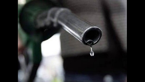 ಅಂತಾರಾಷ್ಟ್ರೀಯ ಮಾರುಕಟ್ಟೆಯಲ್ಲಿ ಕಚ್ಚಾತೈಲ ಬೆಲೆ ಅಂತಾರಾಷ್ಟ್ರೀಯ ಮಾರುಕಟ್ಟೆಯಲ್ಲಿ ಕಚ್ಚಾತೈಲ ಬೆಲೆ