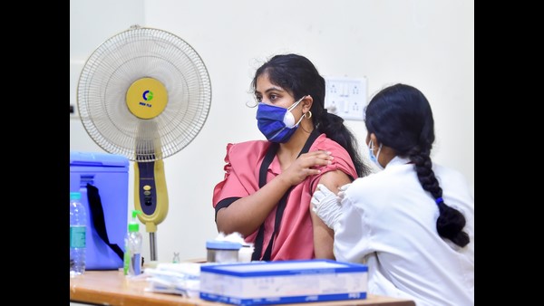 ಯಾವ ಹಂತದಲ್ಲಿ ಎಷ್ಟು ಫಲಾನುಭವಿಗಳಿಗೆ ಲಸಿಕೆ? 