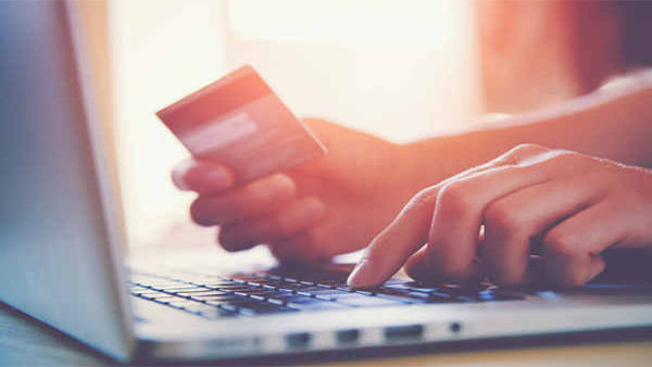 ವಿಡಿಯೋ ಕಾನ್ಫರೆನ್ಸಿಂಗ್ ಮೂಲಕ ವಿವಾಹ ನೋಂದಣಿ ವಿಡಿಯೋ ಕಾನ್ಫರೆನ್ಸಿಂಗ್ ಮೂಲಕ ವಿವಾಹ ನೋಂದಣಿ