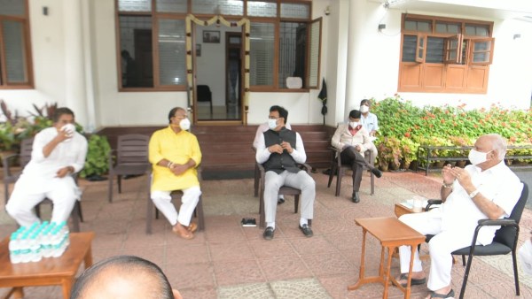 ಸಚಿವರಿಗೆ ಸಿಎಂ ಕೊಟ್ಟ ಭರವಸೆ ಏನು? 