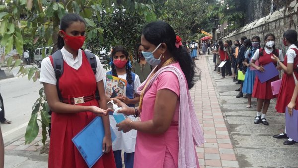 ಕಳೆದ ವರ್ಷಕ್ಕಿಂತ ಹೆಚ್ಚು ವಿದ್ಯಾರ್ಥಿಗಳು