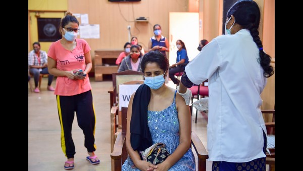  ಕರ್ನಾಟಕದಲ್ಲಿ ಎಷ್ಟು ಕೊರೊನಾ ಪ್ರಕರಣಗಳಿವೆ?