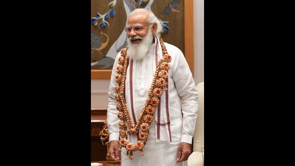 ಸ್ಲೋಗನ್ ಸೇನಾಪತಿ ಪ್ರಧಾನಿ ಮೋದಿ