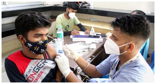 ಭಾರತದಲ್ಲಿ ಇನ್ನೂ 88 ಕೋಟಿ ಜನರಿಗೆ ಲಸಿಕೆ ನೀಡಬೇಕಿದೆ