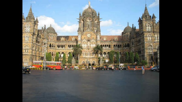 ಸಿಎಸ್‌ಎಂಟಿ-ಸಾವಂತ್‌ವಾಡಿ ರಸ್ತೆ ಪ್ರತಿದಿನ ವಿಶೇಷ (36 ಟ್ರಿಪ್ಸ್) 