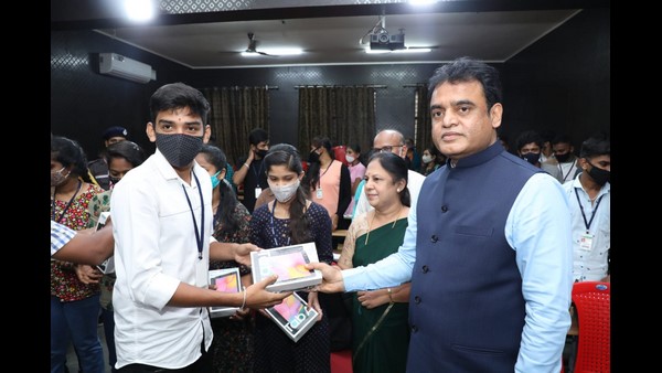 ಡಿಪ್ಲೊಮಾ ಪರೀಕ್ಷೆ ವೇಳಾಪಟ್ಟಿ ಪ್ರಕಟ