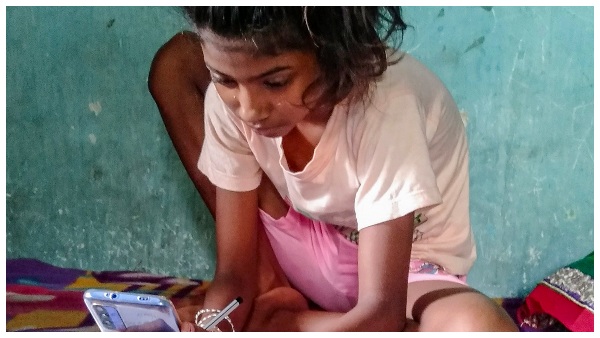 14 ಲಕ್ಷಕ್ಕೂ ಹೆಚ್ಚು ಮಕ್ಕಳ ಬಳಿ ಮೊಬೈಲ್ ಇಲ್ಲ