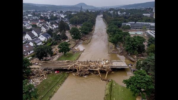 ಯುರೋಪ್‌ ಅಭಿವೃದ್ಧಿ ಅಡಿಪಾಯ 