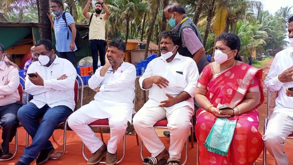 Honnavar Harbour Project Congress To Rise Issue In Assembly Honnavar Harbour Project Congress To Rise Issue In Assembly