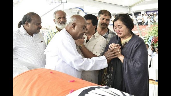  ಸುಮಲತಾ ಅವರು ನೀಡಿದ್ದ ಹೇಳಿಕೆಯನ್ನು ಜನತೆ ನಂಬಬಾರದು