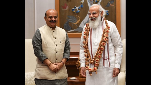 ಪ್ರಧಾನಿ ಮೋದಿ ಭೇಟಿ ಮಾಡಿದ ಸಿಎಂ ಬೊಮ್ಮಾಯಿ