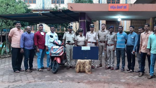 Mangaluru: Man Steals His Mother-in-law Gold Chain Mangaluru: Man Steals His Mother-in-law Gold Chain