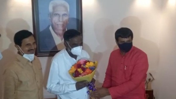 ಶ್ರೀನಿವಾಸ್ ಪ್ರಸಾದ್, ಸಿಪಿವೈ ಮೀಟಿಂಗ್