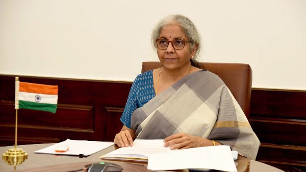 ನಿರ್ಮಲಾ ಸೀತಾರಾಮನ್ 