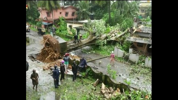 Karnataka: Torrential Rains Lashes In Coastal And Malnad Region