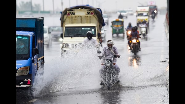  ಯಾವ್ಯಾವ ಜಿಲ್ಲೆಗಳಲ್ಲಿ ಸಾಧಾರಣ ಮಳೆ?
