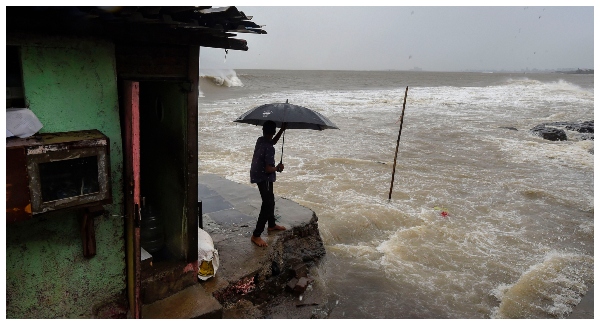 ಕರಾವಳಿ ಜಿಲ್ಲೆಗಳಿಗೆ ಎಚ್ಚರಿಕೆ
