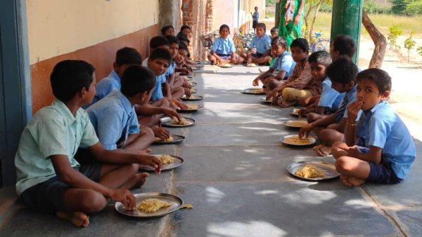 ಇನ್ನೂ ಹೆಚ್ಚಿನ ಮಕ್ಕಳು ಹೊರಗಿದ್ದಾರೆ