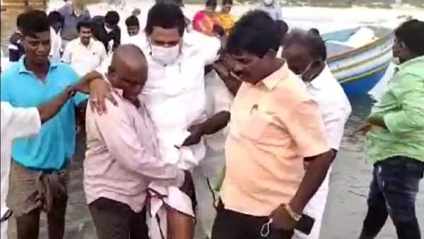 Video: TNs Fisheries Minister Anitha Radhakrishnan carried by a fisherman 