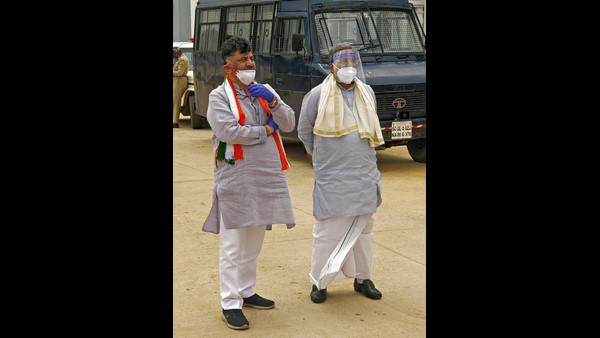 ಬಿಜೆಪಿ ಸರ್ಕಾರಕ್ಕೆ ಶುರುವಾಯ್ತು ಆತಂಕ?