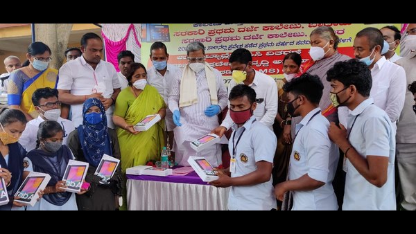 'ಐಬಿಪಿಎಸ್ ಮೋಸ' ಎಂಬ ಹೆಸರಲ್ಲಿ ಆಕ್ರೋಶ 