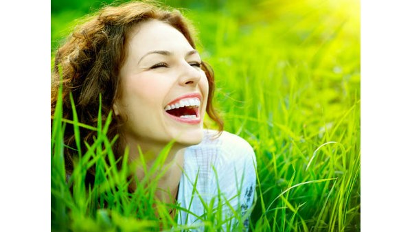  ನಗುಮುಖದಿಂದಿರಲು ಪ್ರಯತ್ನಿಸಿ...