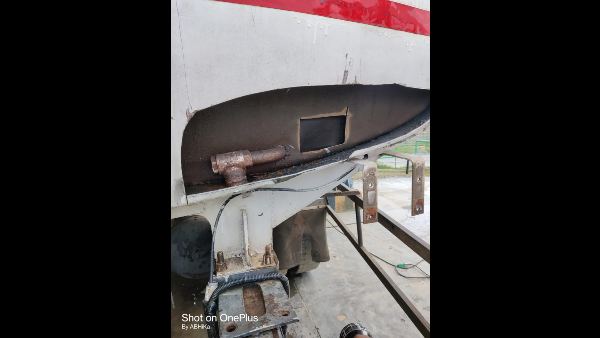 Petrol Tank Drivers Cheats Petrol Bunk owners in Stake 