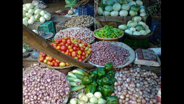 Chitradurga: Rs 3.43 Crore Covid Relief For Flower, Fruit And Vegetable Growers 