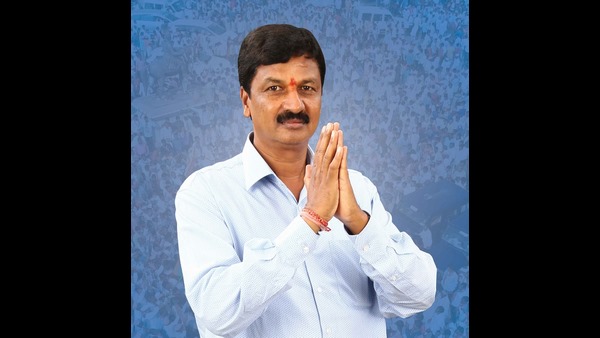 ಮತ್ತೆ ಸಾಹುಕಾರ್ ಆ್ಯಕ್ಟಿವ್; ರಹಸ್ಯ ಸಭೆ! ಮತ್ತೆ ಸಾಹುಕಾರ್ ಆ್ಯಕ್ಟಿವ್; ರಹಸ್ಯ ಸಭೆ!