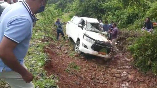 ಆಸ್ಪತ್ರೆಗೆ ಸಚಿವ ಶಿವರಾಮ ಹೆಬ್ಬಾರ್ ಭೇಟಿ