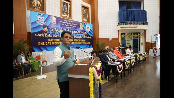 ಮೂರನೇ ವಯಸ್ಸಿನಿಂದಲೇ ಕಲಿಕೆ 