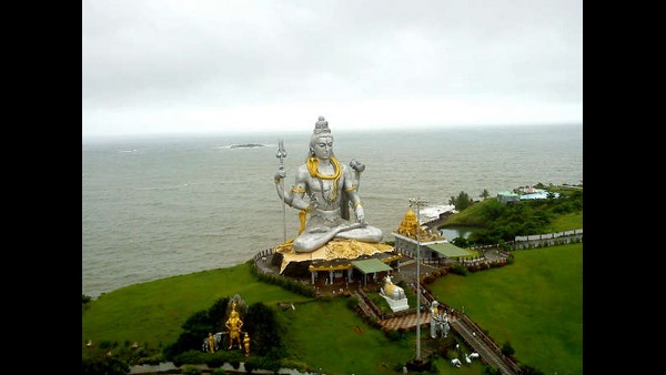 ಮದುವೆಗೆ 50 ಮಂದಿಗೆ ಭಾಗವಹಿಸಲು ಮಾತ್ರ ಅವಕಾಶ