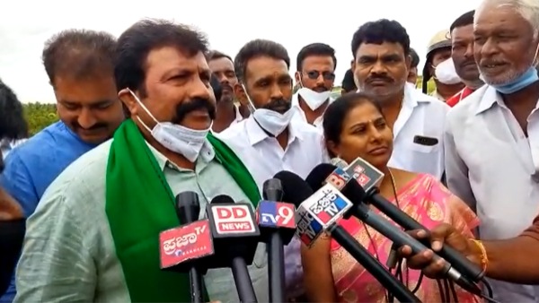  ಮಂಡ್ಯ ಜಿಲ್ಲೆಯಲ್ಲಿ ರೈತರ ಆತ್ಮಹತ್ಯೆ ಹೆಚ್ಚು 