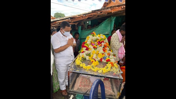  ಚೇತನ್ ಮನೆಯಲ್ಲಿ ಮಡುಗಟ್ಟಿದ ದುಃಖ