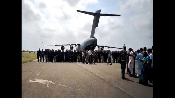 ಭಾರತ ಸರ್ಕಾರ ರಕ್ಷಣೆಗೆ ಮುಂದಾಗಿದೆ ಭಾರತ ಸರ್ಕಾರ ರಕ್ಷಣೆಗೆ ಮುಂದಾಗಿದೆ