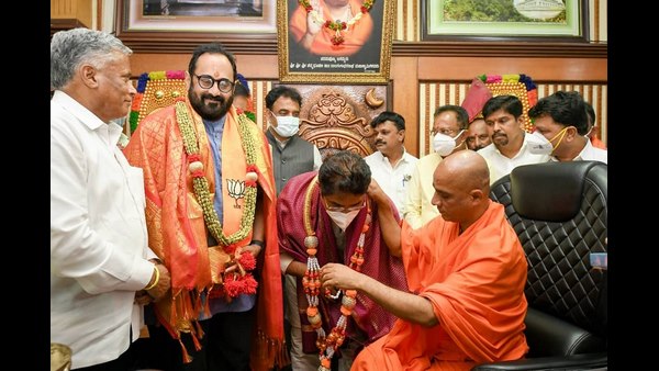 ಒಕ್ಕಲಿಗ ಅಭಿವೃದ್ಧಿ ನಿಗಮದ ಬಗ್ಗೆ ಚರ್ಚೆ