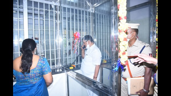 Home Minister Araga Jnanedra Visits Bengaluru central jail