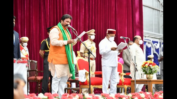 ಹೈಕಮಾಂಡ್ ಅಂಗಳಕ್ಕೆ ಖಾತೆ ಹಂಚಿಕೆ