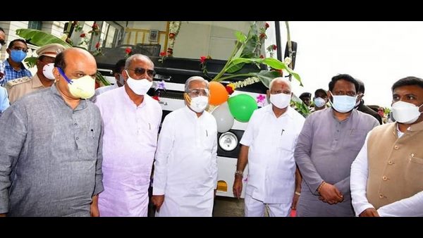 ಅಧಿಕಾರವನ್ನು ಒಬ್ಬರೇ ಅನುಭವಿಸಬೇಕೇ?