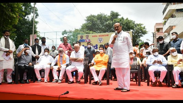 ಮೇಕೆದಾಟು ಕುರಿತು ಅಣ್ಣಾಮಲೈ ಧರಣಿ ಕಂಡಿಸಿದ ನಾಯಕರು