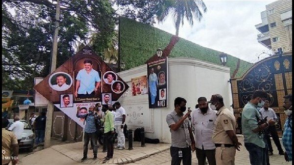 ಎನ್ ಟಿ ಝೆಡ್ ಬಸ್ ವಹಿವಾಟು