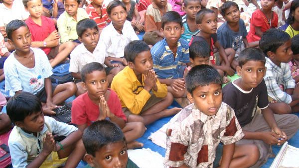 ಮೊದಲ ವರ್ಷದ ಪದವಿಯಿಂದ ಜಾರಿ 